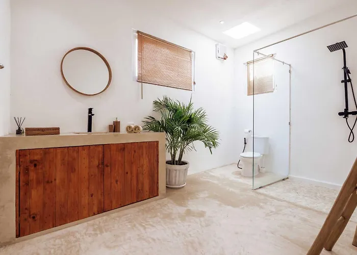 ヴィラ Private Jacuzzi - - 3br