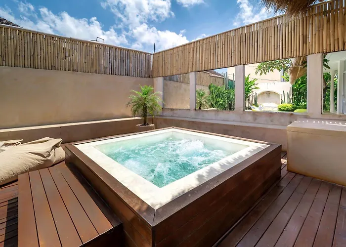 Private Jacuzzi - - 3br チャングー